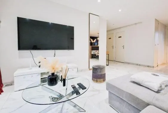 Apartamento Independiente! Estepona